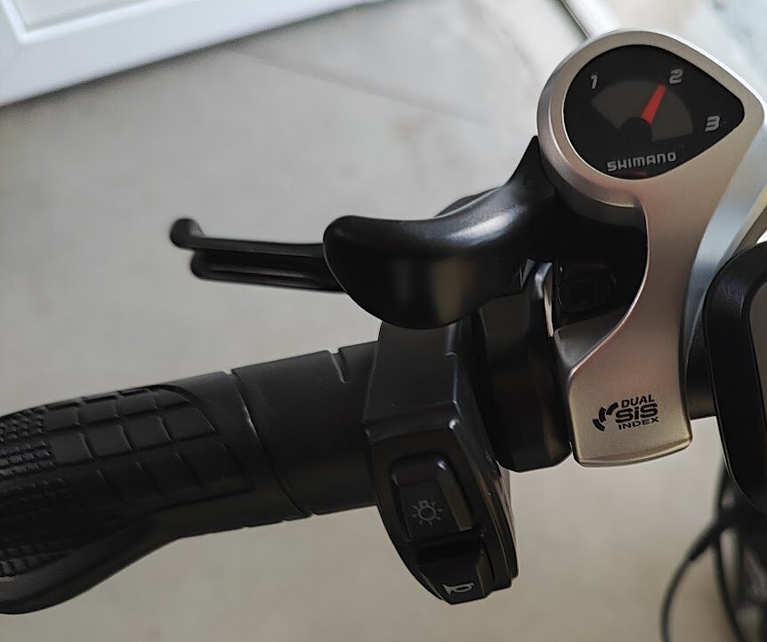 Chwyty kierownicy roweru elektrycznego