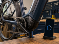 Aktualizacja firmware roweru elektrycznego w serwisie rowerowym