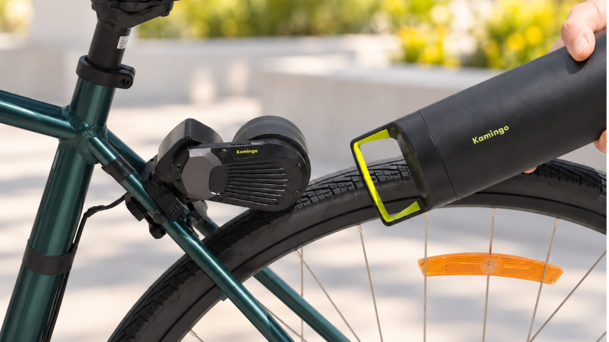 Kamingo – montaż lekkiego zestawu do konwersji roweru na elektryczny przy tylnym kole