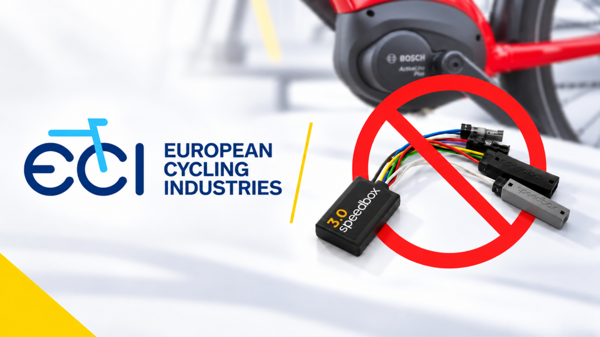 ECI chce zakazu sprzedaży zestawów tuningowych do rowerów elektrycznych – przekreślony moduł SpeedBox na tle logo European Cycling Industries